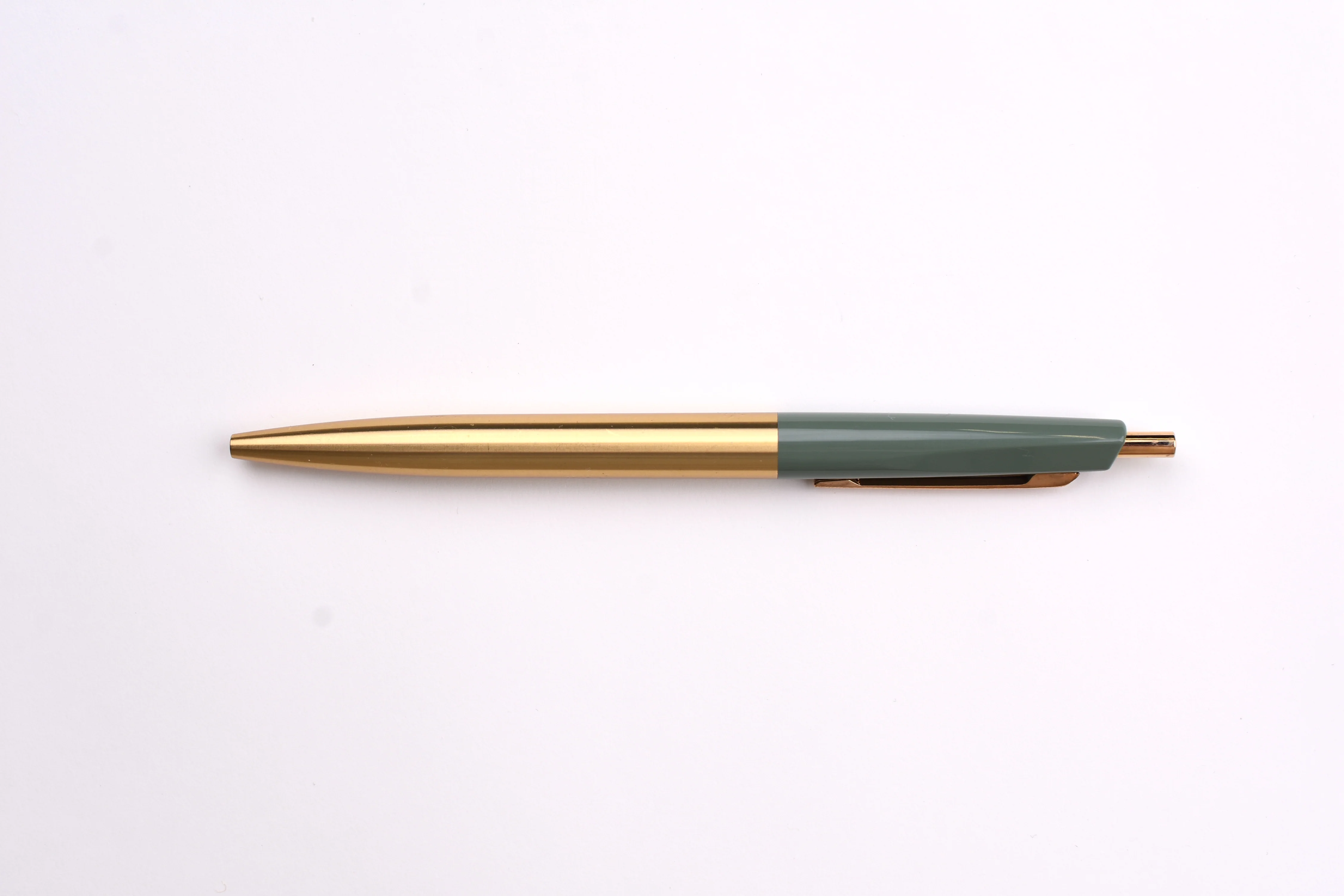 Anterique Stationers Ultra-Low Viscosity Ballpoint Pen - 0.5mm - Brass Edition - Image 8